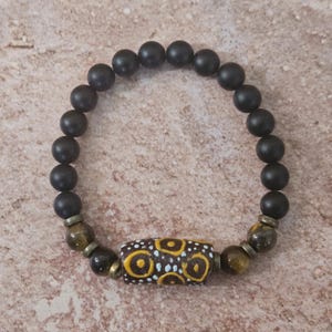 Afrikaanse armband, culturele armband, stretcharmband, etnische armband, Afrikaanse accessoires - zwarte onyx krobo-kraal 8 mm kralenarmband