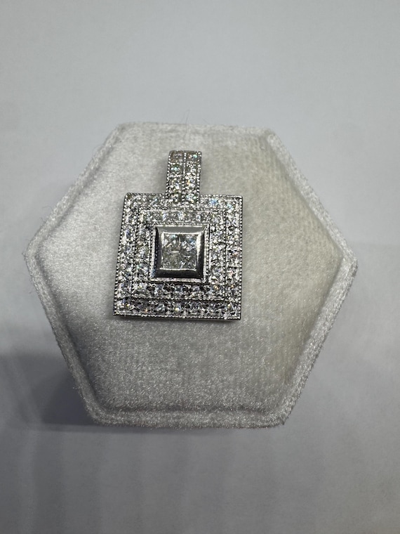 Designer FAS 925 Sterling Silver Pendant