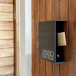 Cassetta postale minimalista in alluminio nero da parete - Elegante cassetta postale personalizzata per casa e ufficio
