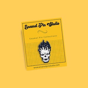 Burning Skull Pin