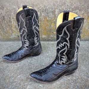 vintage 1990’s two tone black leather PYTHON boots COWBOY western wear men’s us 9 1/2 E NOCONA broken in women’s 10 1/2 usa texas