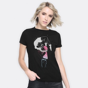 Alien Stage Mizi and Sua T-Shirt, Men&#39;s and Women&#39;s Sizes (LST-05233)
