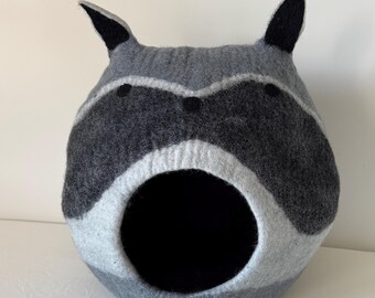 Cuccia per gatti in feltro di lana fatta a mano: accogliente cuccia per gattini (42 cm)