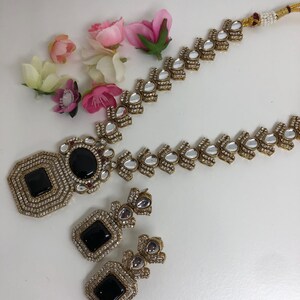 Premium quality Kundan necklace with earrings