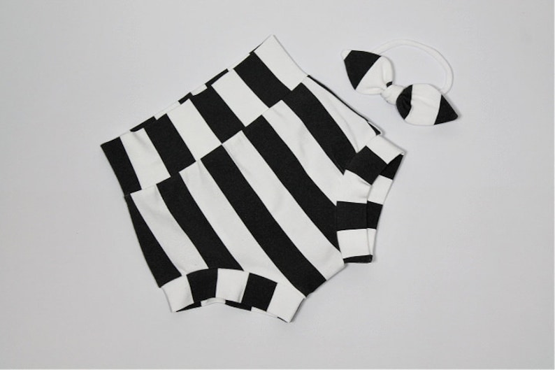 Black and White stripe Bummies High Waisted Shorts Toddler Shorts Baby Shorts Matching Headband Girls Summer Clothing