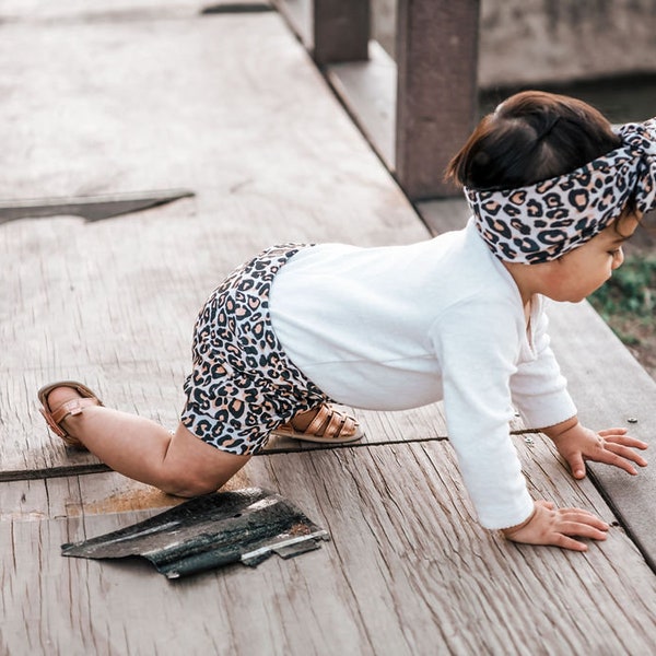 Leopard Bummies - Baby Shorts - Toddler Shorts - Summer Clothing - Girls High Waisted Shorts - Matching Headband