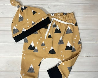 Baby joggers - Baby Leggings- toddler Pants - Matching hat - Baby clothes - Unisex baby gift