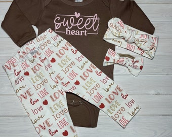 Sweet Heart Onesie and leggings- Childrens clothes- Matching headband and hairbow- Valentine outfit
