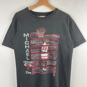 Vintage 90s NBA Salem Chicago Bulls Michael Jordan Black Tee Size M