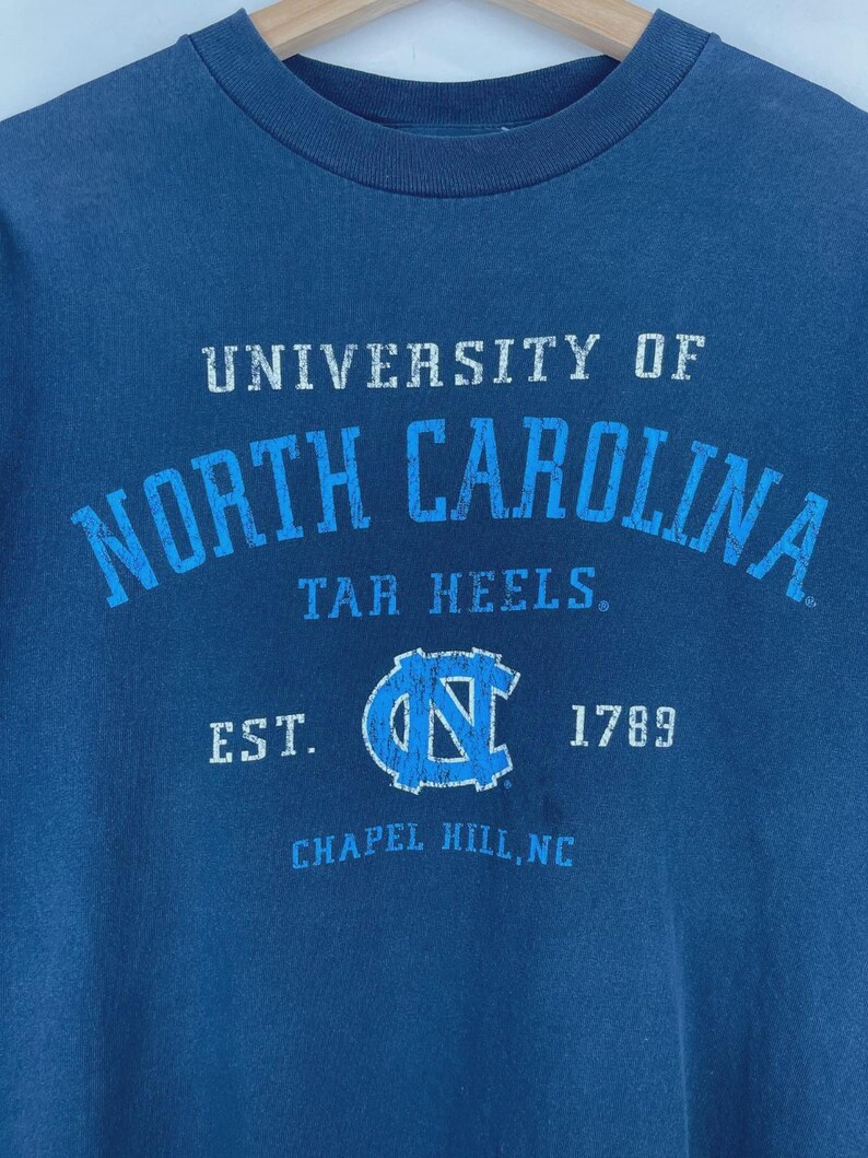 Vintage 90s North Carolina Tar Heels University Navy Tee Size M image 3