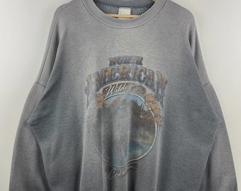 Vintage 90s North American Wildlife Faded Grey Crewneck Size XL