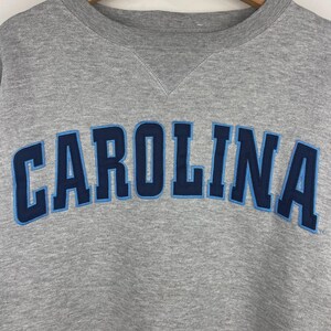 Vintage Champs North Carolina Tar Heels Embroidered Grey Crewneck Size M image 3