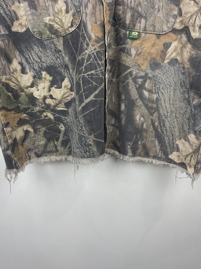 Vintage Mossy Oak Real Tree Camo Cropped Button Up Short Sleeve Shirt Size XL image 4