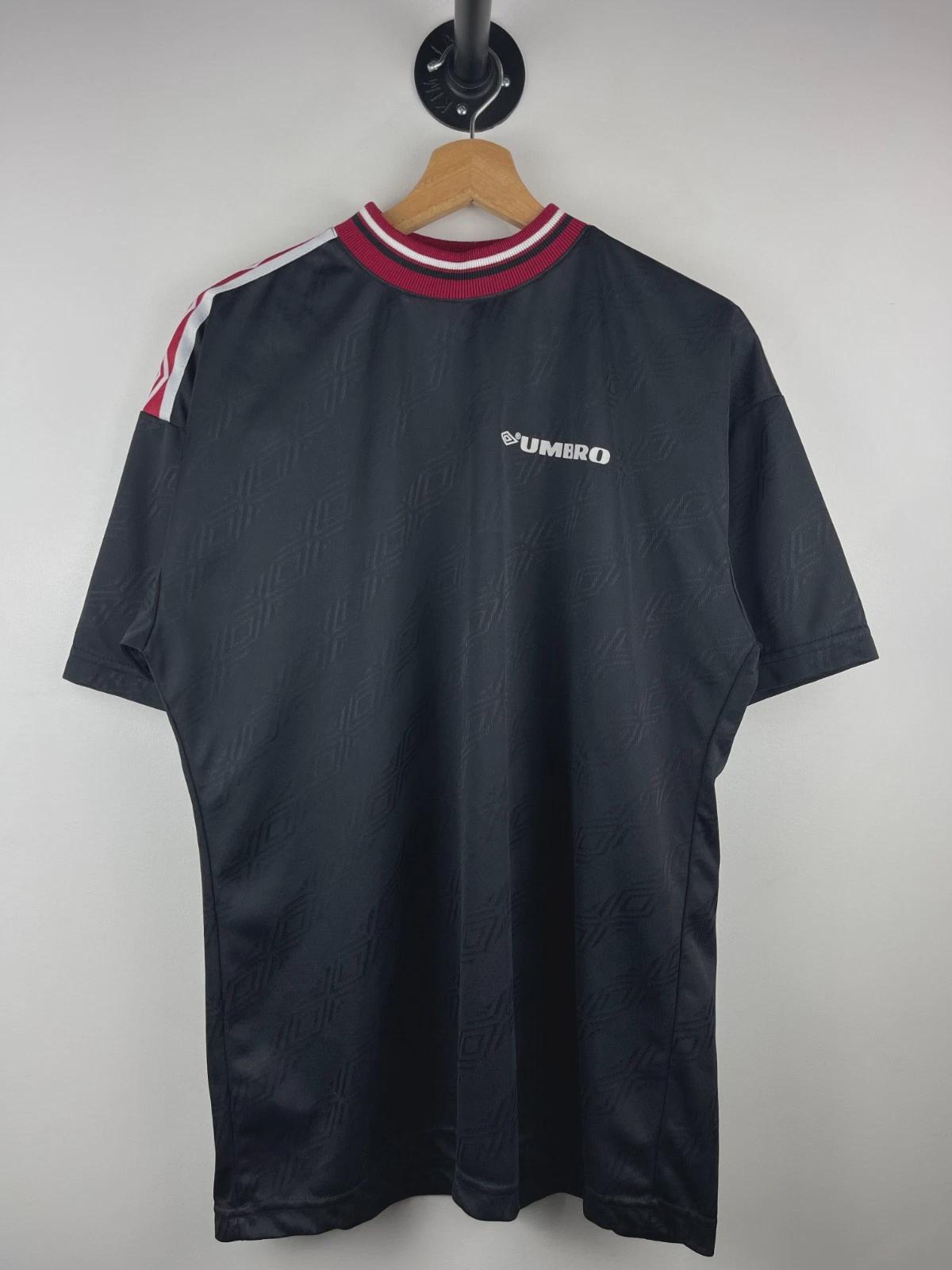 Umbro Vintage Soccer Jersey - Etsy