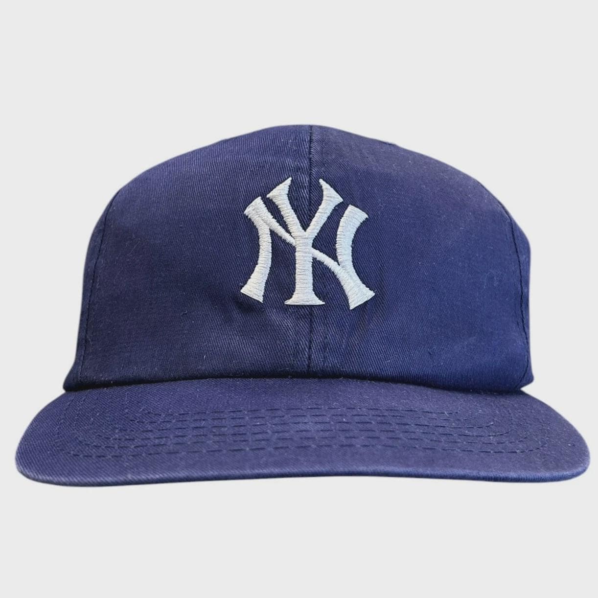 Yankees Vintage Snapback - Etsy Yankees Vintage Snapback - Etsy