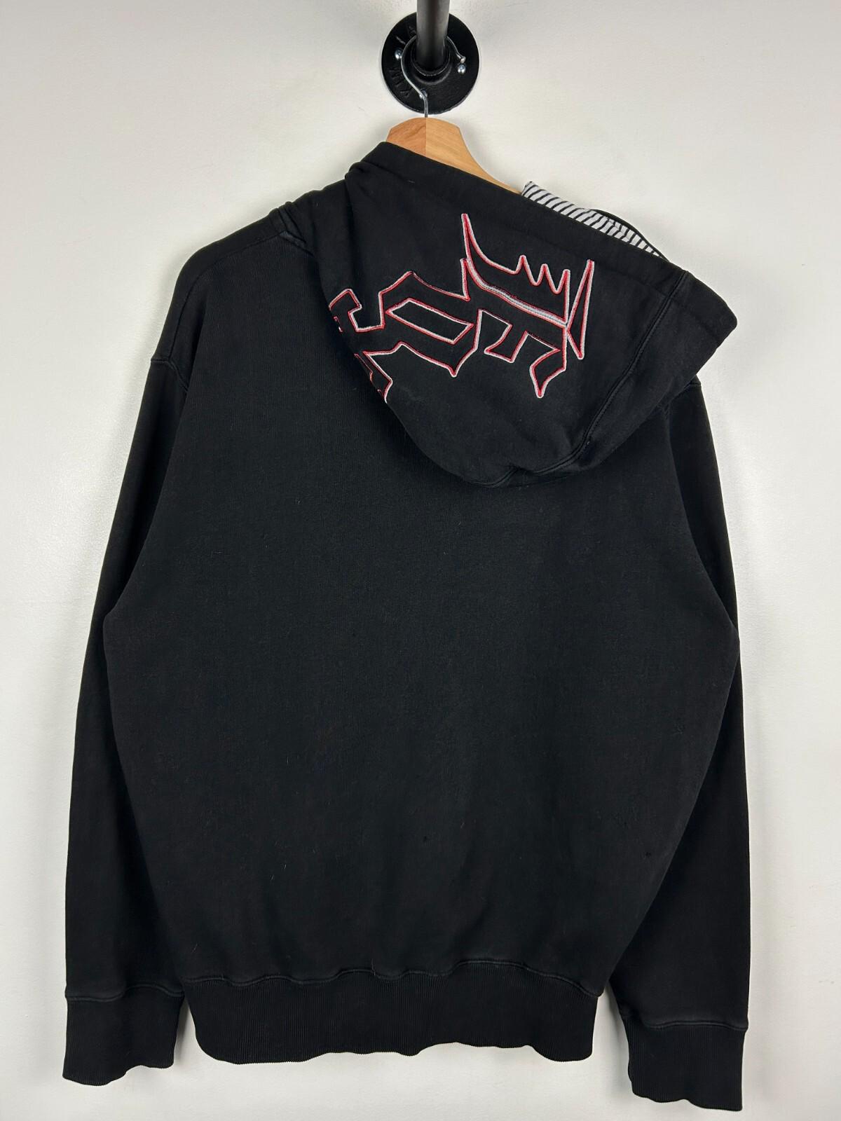 Vintage Y2K Fox Embroidered Black & Red Zip up Hoodie Size L