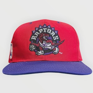 Vintage 90s NBA Sports Specialties Toronto Raptors Plain Logo Red Snapback Hat