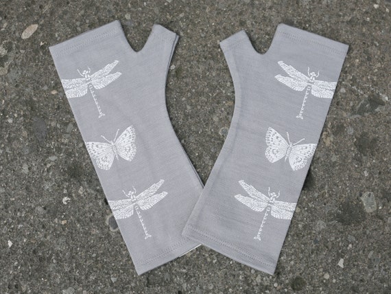 Silver dragonfly printed merino gloves