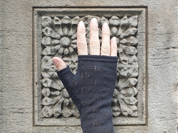 Dark grey merino wool holey knit textured fingerless gloves gray winter mittens charcoal