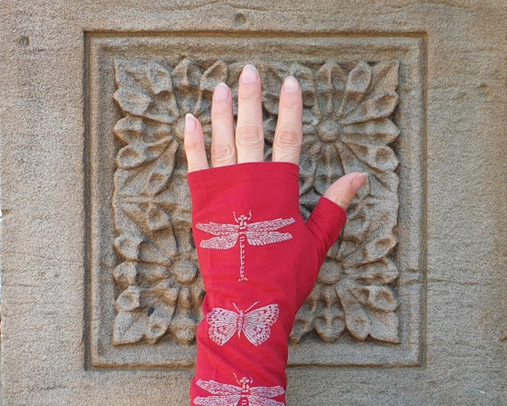 Red dragonfly merino fingerless gloves