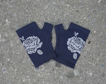 Dark blue merino vintage rose print gloves, printed in dark silver ink, Navy arm warmers, short fingerless mittens,