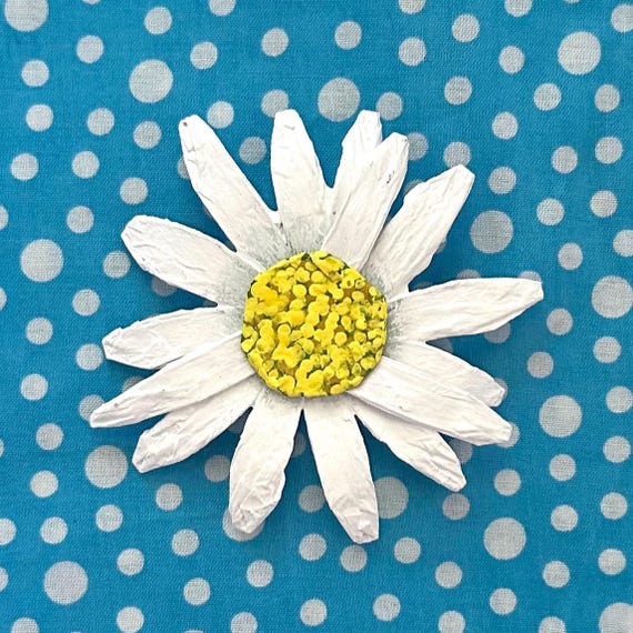 Daisy Pins