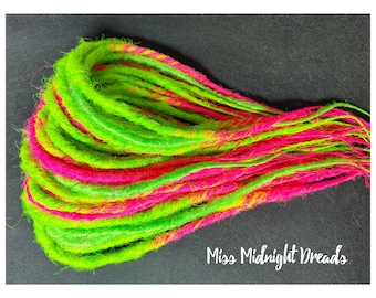 Dreadlock install 26 double ended dreads neon green and pink transitionals, smooth dreadlocks