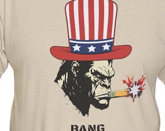 Lustiges amerikanisches Bigfoot 4. Juli T-Shirt: Vaterländisches Sasquatch-T-Shirt