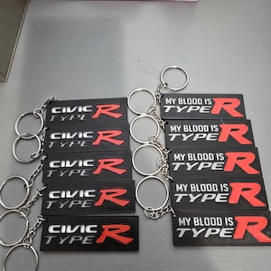 Civic Type R Keychain: Car Enthusiast Accessory