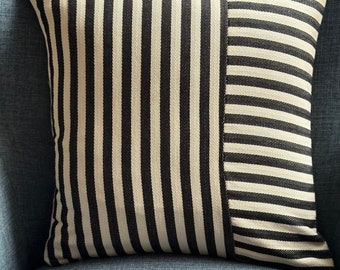 Almohada de tiro de rayas blancas negras, decoración moderna de la casa de la granja