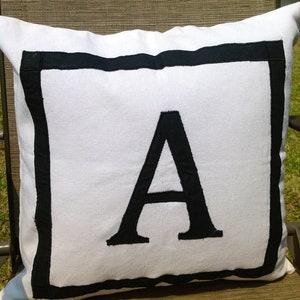 Almohadas de lanzamiento de letras personalizadas Euro blanco, funda de cojín de letras, bonita funda de almohada decorativa