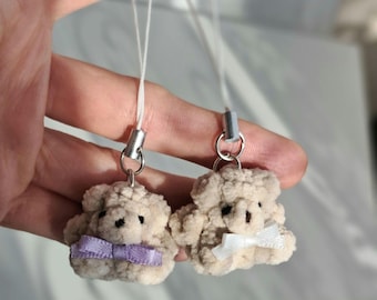 Portachiavi a forma di orsetto all'uncinetto: peluche amigurumi fatto a mano