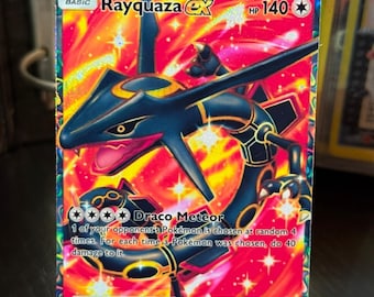 Ilustración de fan art de la carta brillante de Rayquaza