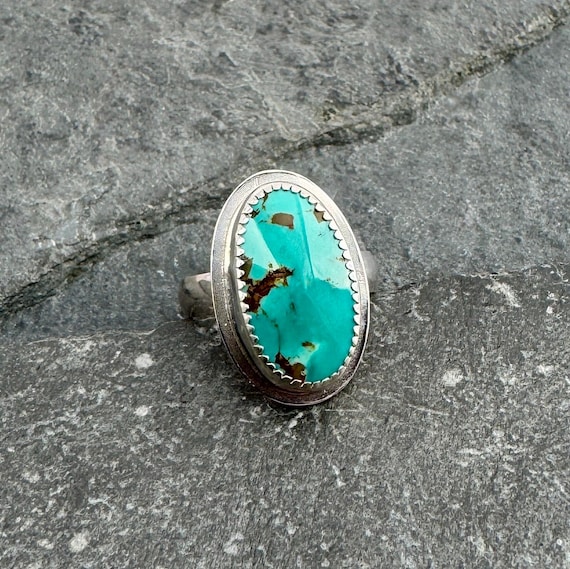 Turquoise and Sterling Silver Ring - Size 8