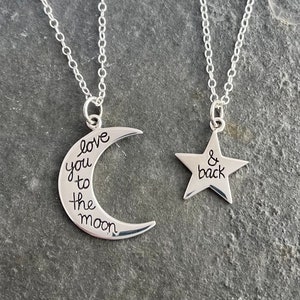 Sterlingzilveren moeder-dochterketting set: maan en ster
