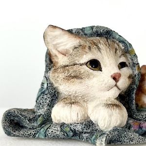 Country Artists Cat Figurines - Etsy