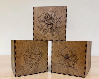 Personalized Wood Desk Organizer | Engraved Sunflower, Magnolia, Peony | Custom Name Pen Holder