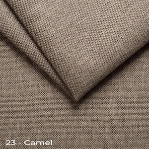 Op de afbeelding: Close-up van gevouwen kameelkleurige stof met een geweven textuur. De stof heeft een neutrale bruine tint met een subtiele glans. De tekst "23 - Camel" is zichtbaar onderaan de afbeelding.