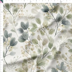 Könnte beinhalten: Ein Stoff mit einem botanischen Muster, das stilisierte Blätter und Beeren in Grün-, Blaugrün- und Cremetönen auf weißem Hintergrund zeigt. Das Design hat einen Aquarelleffekt, der eine weiche, natürliche Ästhetik erzeugt. Geeignet für Bastel- und Heimdekorationsprojekte.