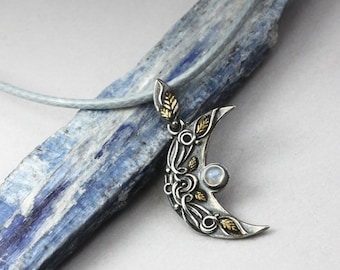 Ithilien mini - carved silver Moon pendant, gold and silver, moonstone and miniature leaves, crescent moon, elven moon, elves, silver leaf