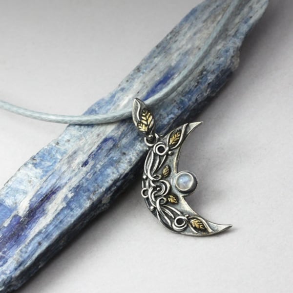 Ithilien mini - carved silver Moon pendant, gold and silver, moonstone and miniature leaves, crescent moon, elven moon, elves, silver leaf