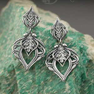 Forest queen, magical silver earrings, oak leaves and acorns, woodland jewelry, silver acorn, art nouveau, elven earrings, fantasy earrings