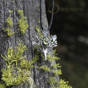 The Light Bringer silver stag pendant, peridot, aventurine pendant, oak leaves pendant, silver deer, Cernunnos, deer pendant, oak king Peridot