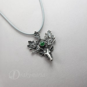 The Light Bringer silver stag pendant, peridot, aventurine pendant, oak leaves pendant, silver deer, Cernunnos, deer pendant, oak king image 3