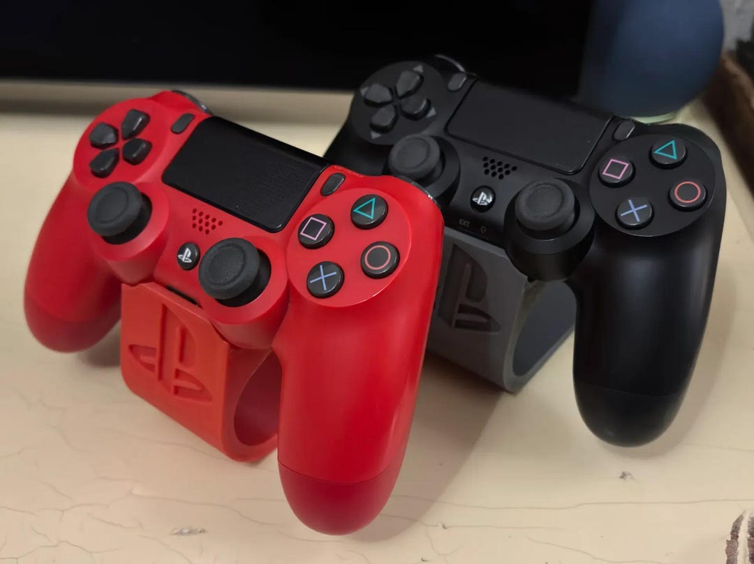 PS4 Controller Stand - Simple - With Logo - Etsy