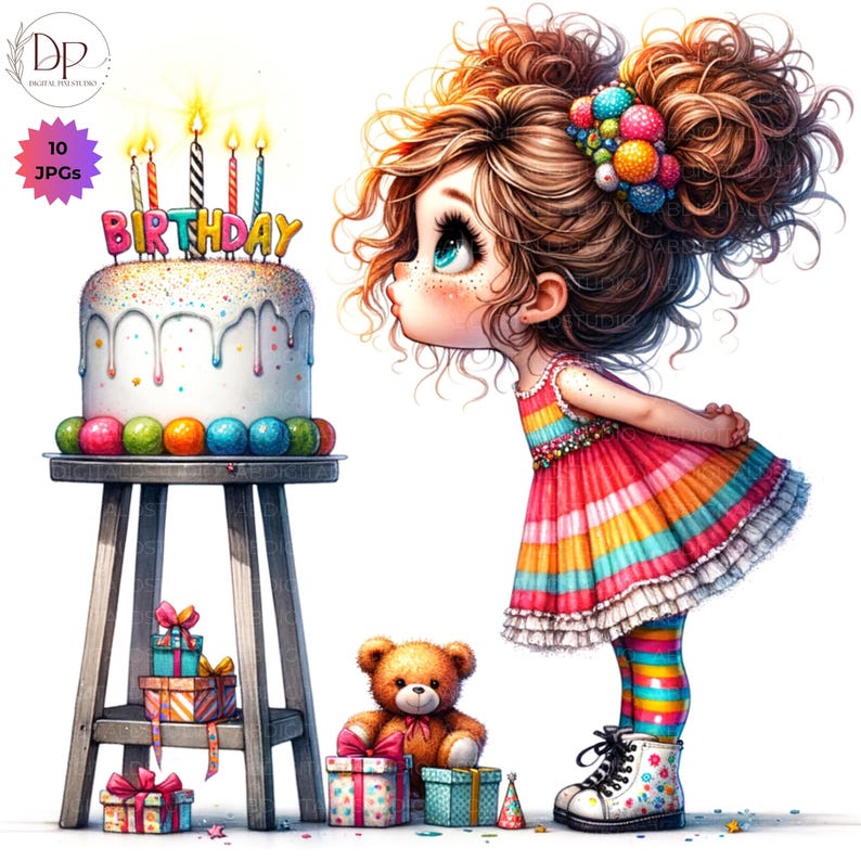 K&ouml;nnte beinhalten: Bunte Illustration eines M&auml;dchens, das Kerzen auf einer Geburtstagstorte auspustet. Der Kuchen steht auf einem kleinen Holzst&auml;nder, umgeben von Geschenken und einem Teddyb&auml;r. Das M&auml;dchen tr&auml;gt ein regenbogenfarbenes gestreiftes Kleid und Leggings sowie wei&szlig;e Stiefel.