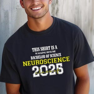 Dieses Shirt ist ein Walking Resume NEUROSCIENCE Class of 2025 Comfort Colors Relaxed Fit, Unisex, 100% Baumwolle, vorgeschrumpft, stückgefärbt!