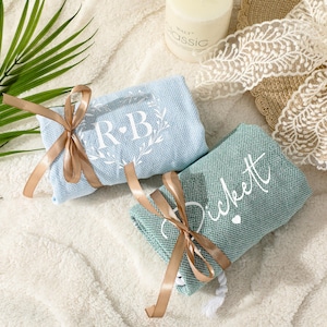 Personalized Beach Towel Gift, Bachelorette Party Favor, Party Favor, Bridesmaid Gift, Girls Trip Gift, Wedding Gift, Turkish Beach Towel
