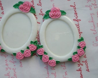 SALE  Mimi Lo Lo Exclusive Large ROSE setting frame 2pcs WHITE (Pink flowers)