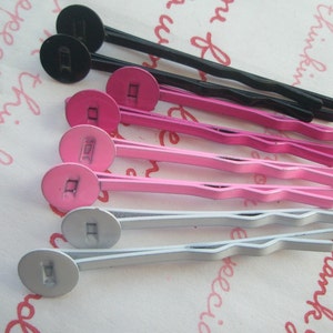 Colorful Metal Bobby pins with pad Size S 8pcs image 1